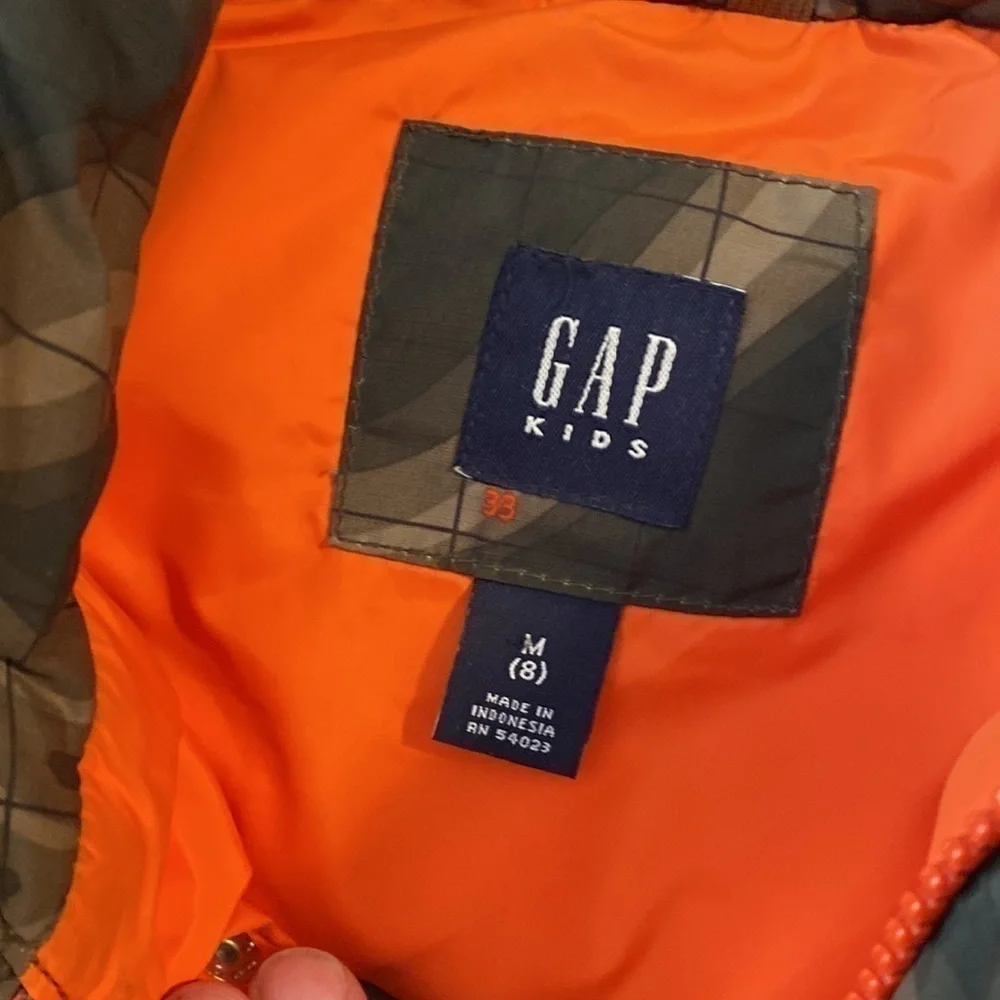 Gap kids puffer compass vest medium (8)